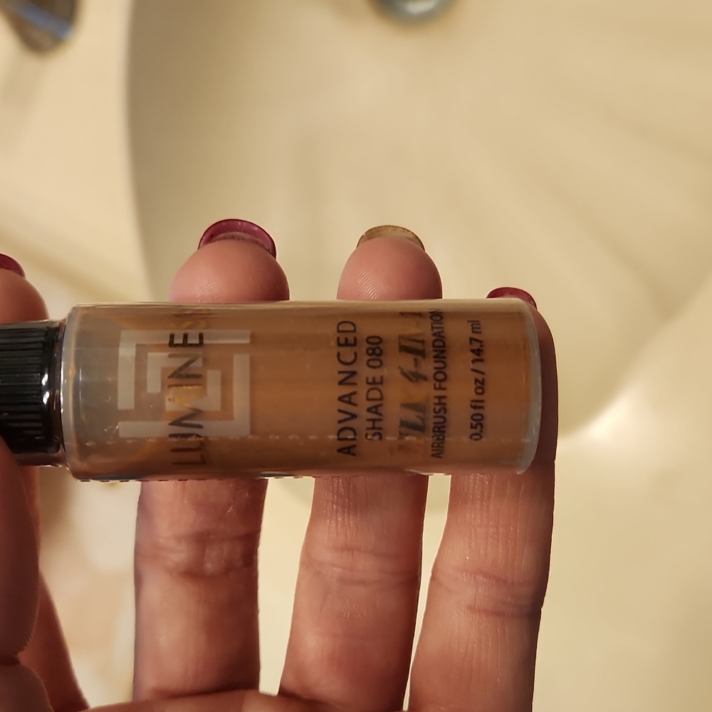 Luminess Airbrush Foundation